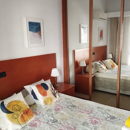 1- Bedroom Flat In Near The Apartamento
