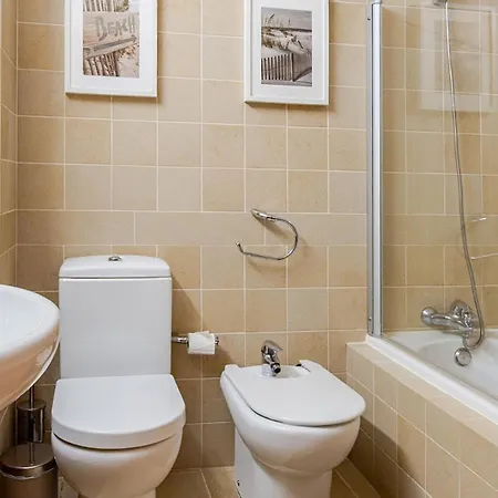Apartamento 1- Bedroom Flat In Near The